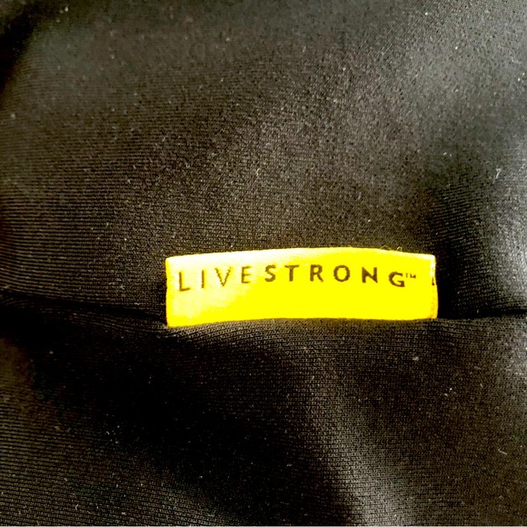 Nike Dry Fit Livestrong Golf shirt Size XXL Color Black yellow trim short sleeve - Picture 5 of 7